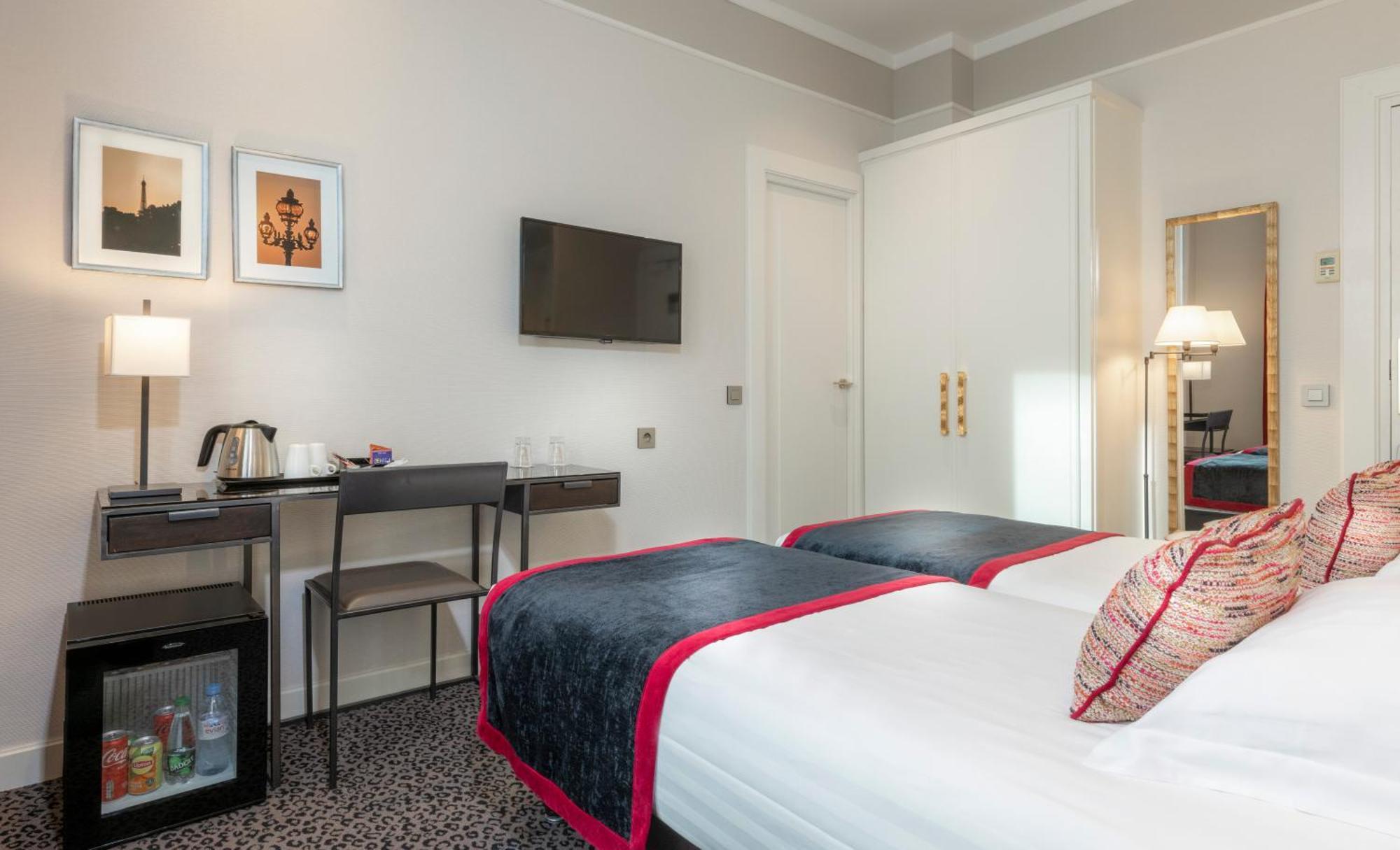 Du Bois Champs-elysees 3* Parijs