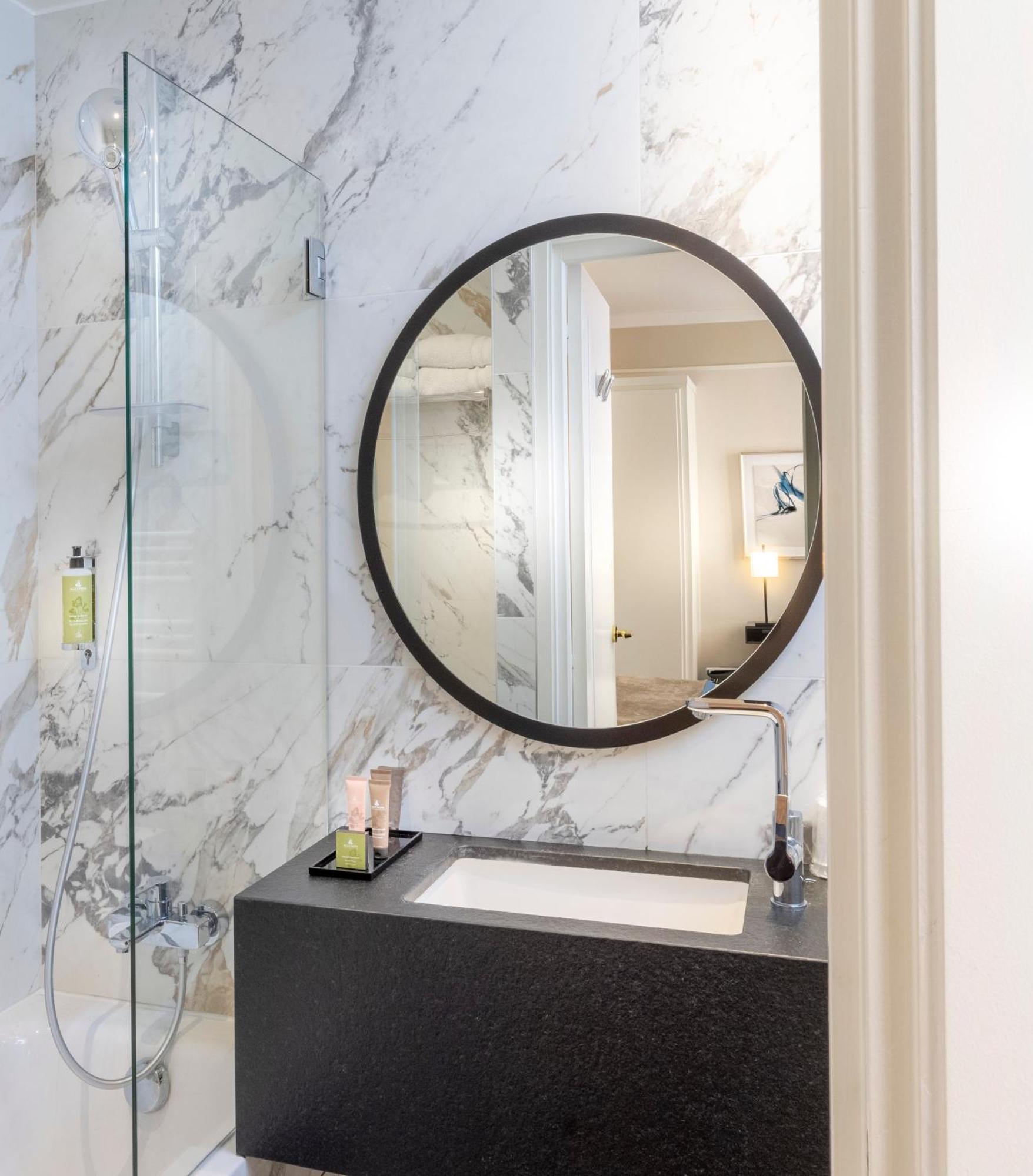 Du Bois Champs-elysees Hotel Parijs